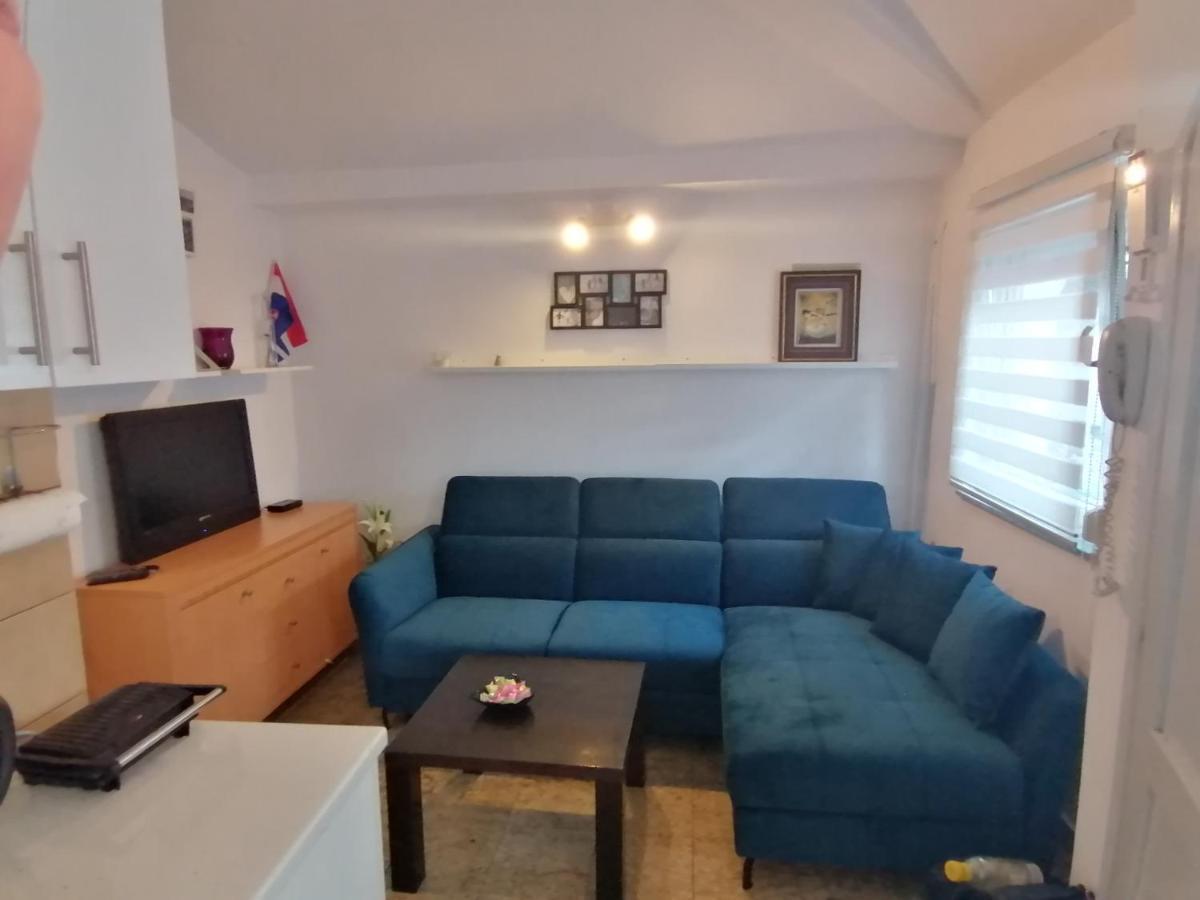 Apartman Valbandon Daire Fažana Dış mekan fotoğraf